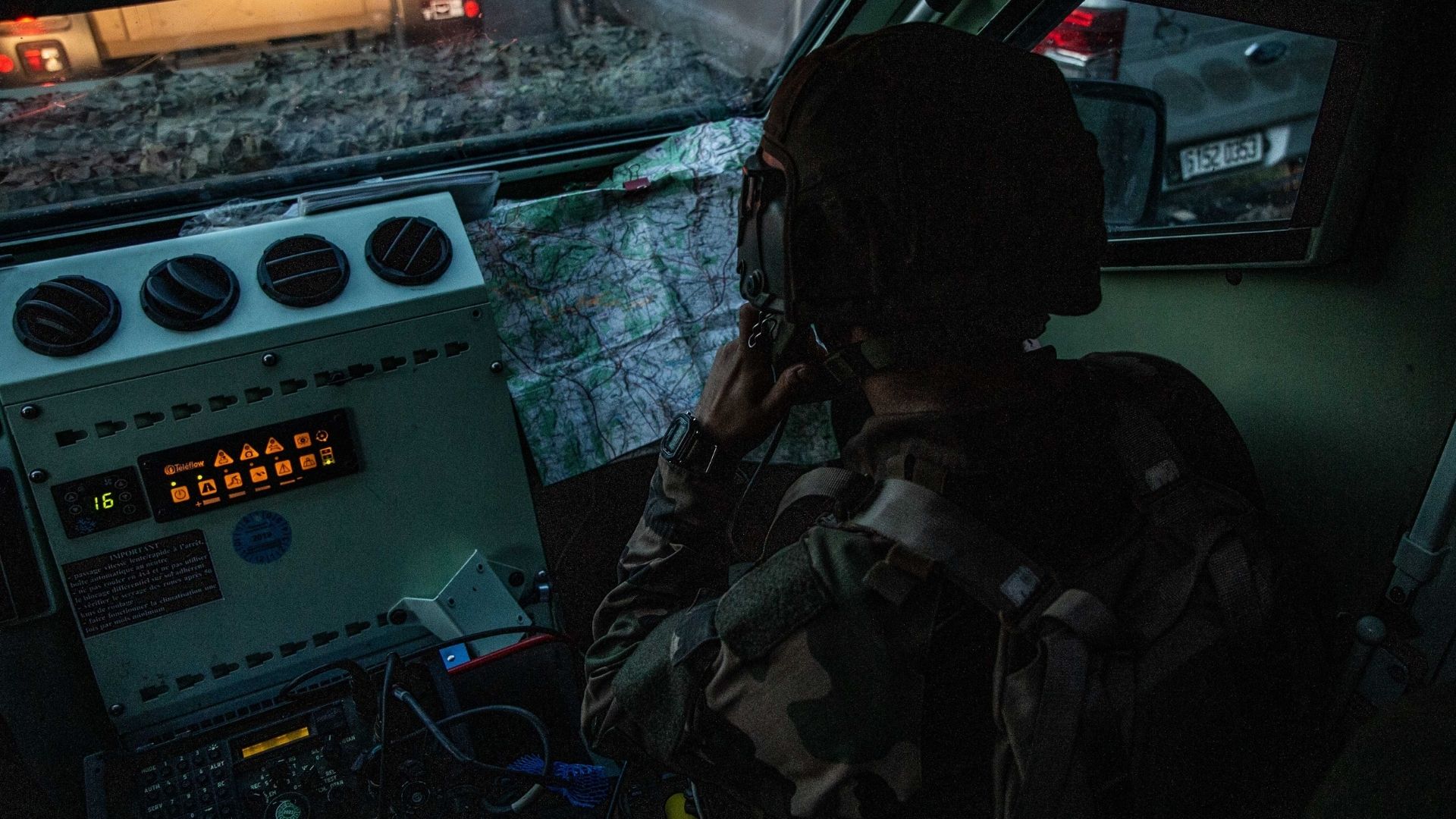 La patrouille légère de recherche par imagerie déployée en terrain libre.