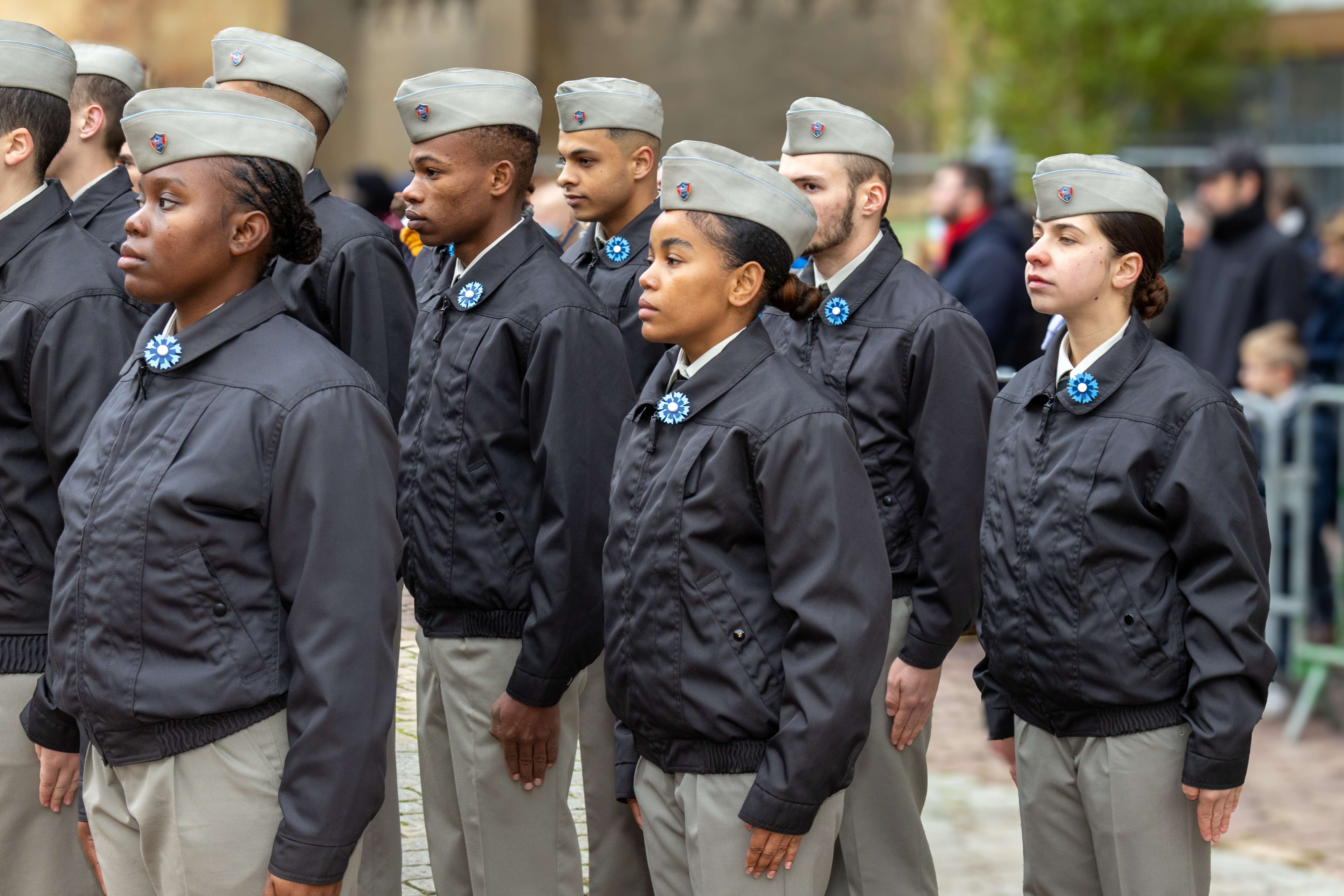 Le Service militaire volontaire accueille des jeunes pour un stage d'insertion professionnelle de 8 à 12 mois.
