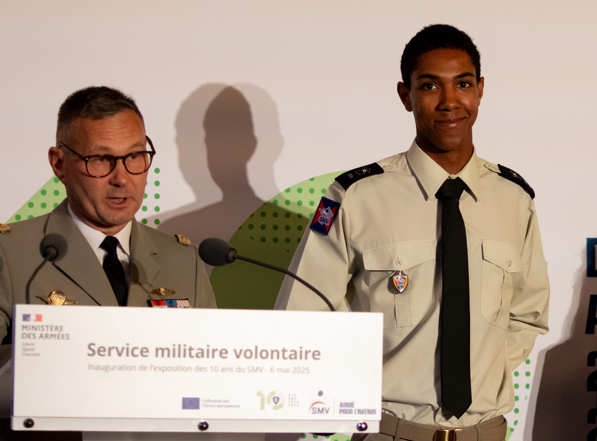 Le 10 000e volontaire est mis à l'honneur à l'occasion des 10 ans du SMV